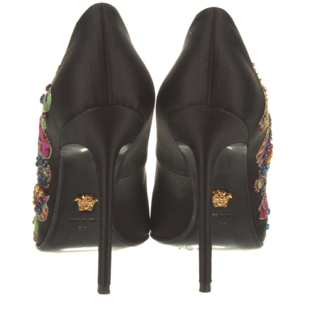 Versace - Picture 3 of 4